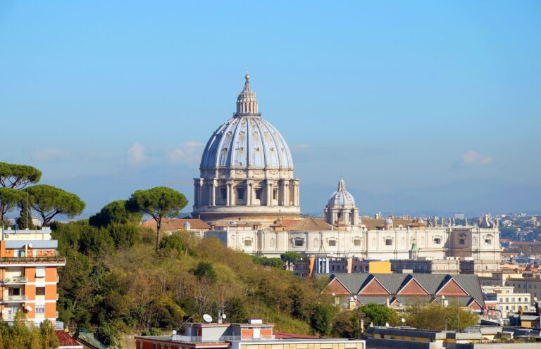 St Peter Basilica Rome Wiki Commons