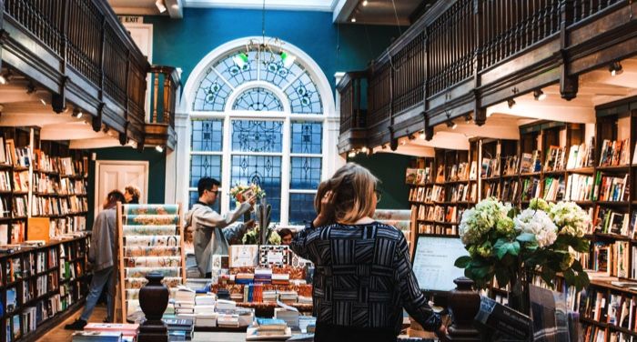 bookstore booksellers books feature 700x375 1.jpg.optimal